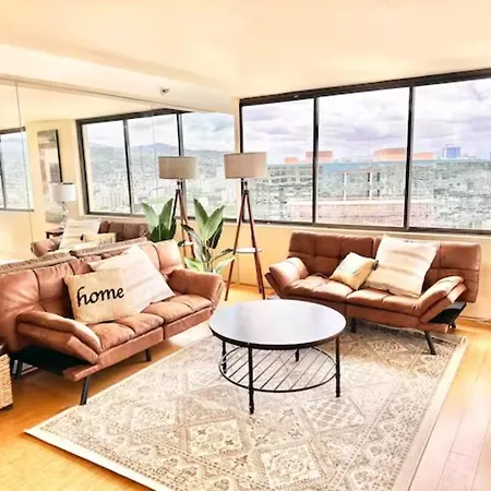Penthouse Waikiki Panorama Ocean/Mountain Views Aparthotel